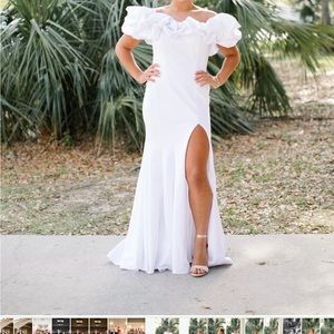 Ashely Lauren size 8 off shoulder scuba gown